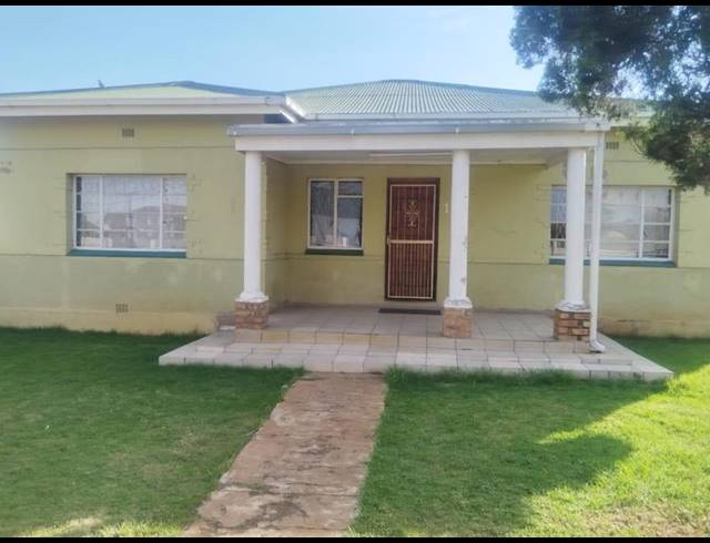 5 BEDROOM HOUSE FOR SALE IN CASSELDALE